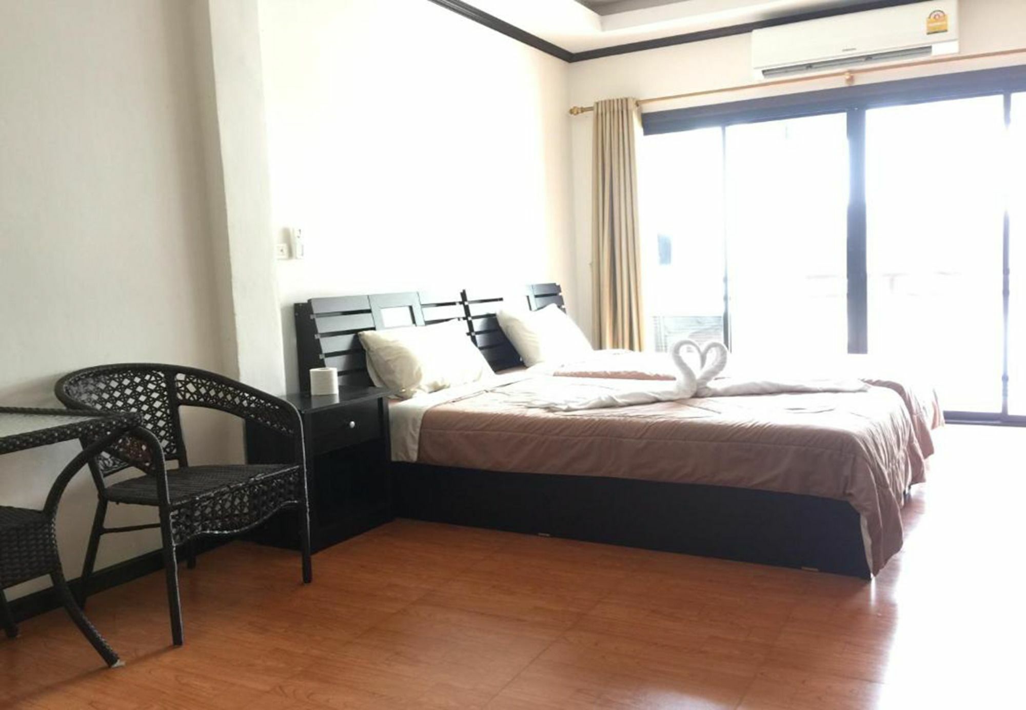 K&J Apartment Ban Nong Tabaek Exterior photo